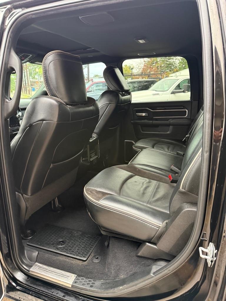 RAM 2500 Laramie Crew Cab SWB 4WD 2019