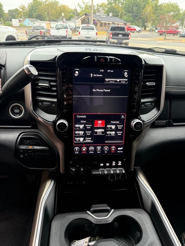 RAM 2500 Laramie Crew Cab SWB 4WD 2019
