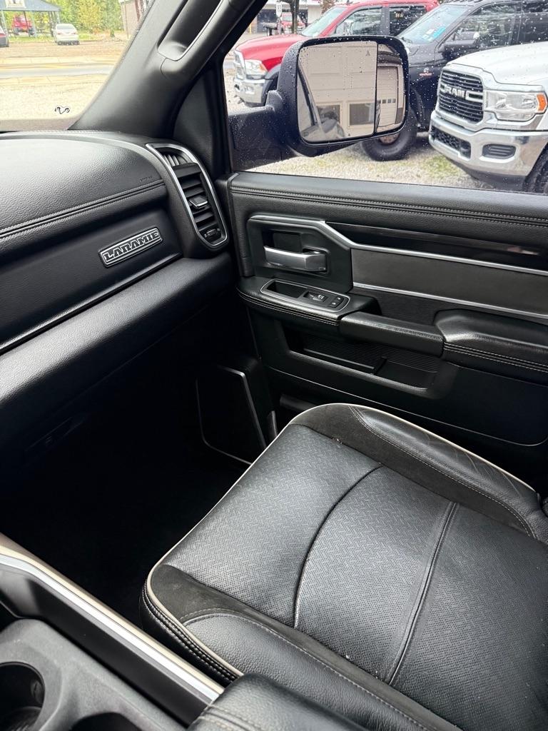 RAM 2500 Laramie Crew Cab SWB 4WD 2019