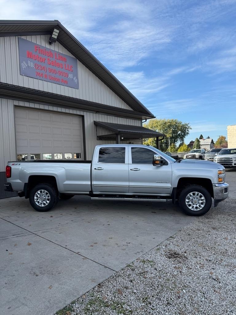 Chevrolet Silverado 3500HD LTZ Crew Cab 4WD 2017