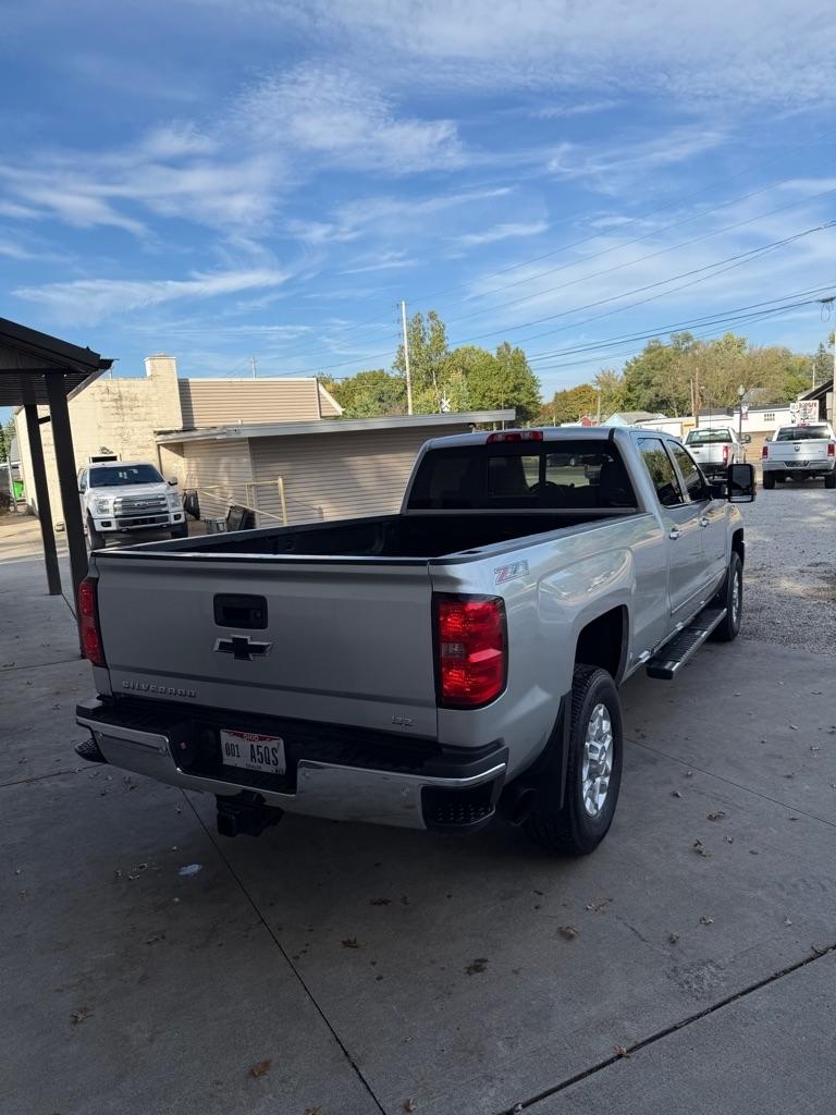 Chevrolet Silverado 3500HD LTZ Crew Cab 4WD 2017