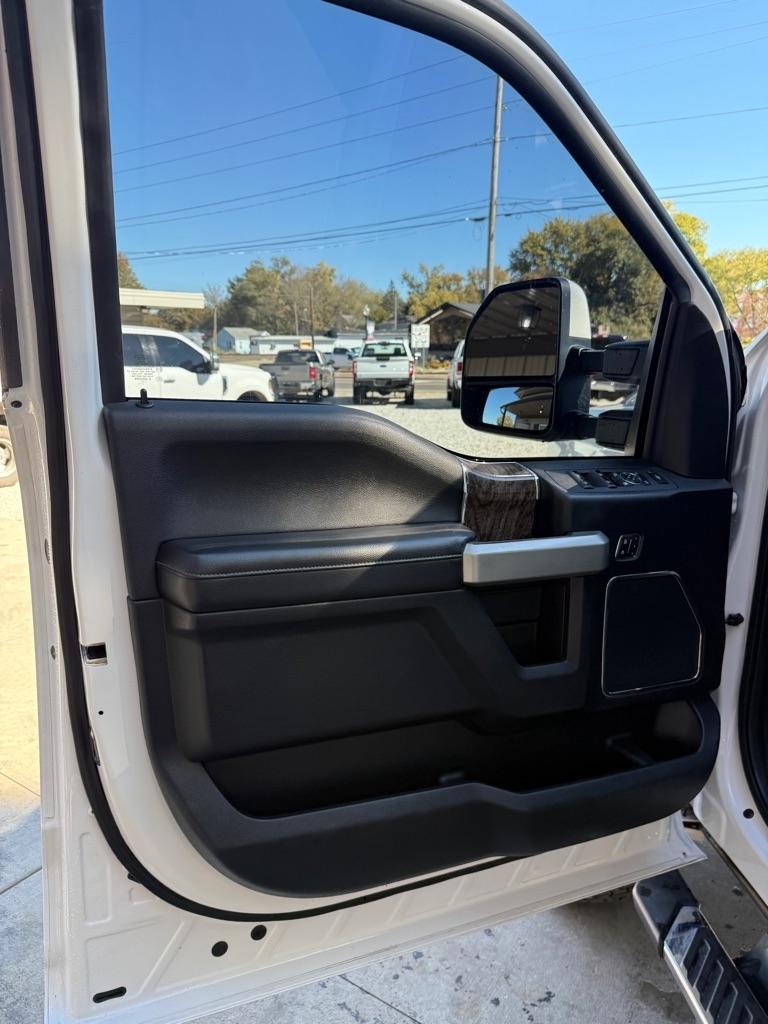 Ford F-250 SD King Ranch Crew Cab 4WD 2017