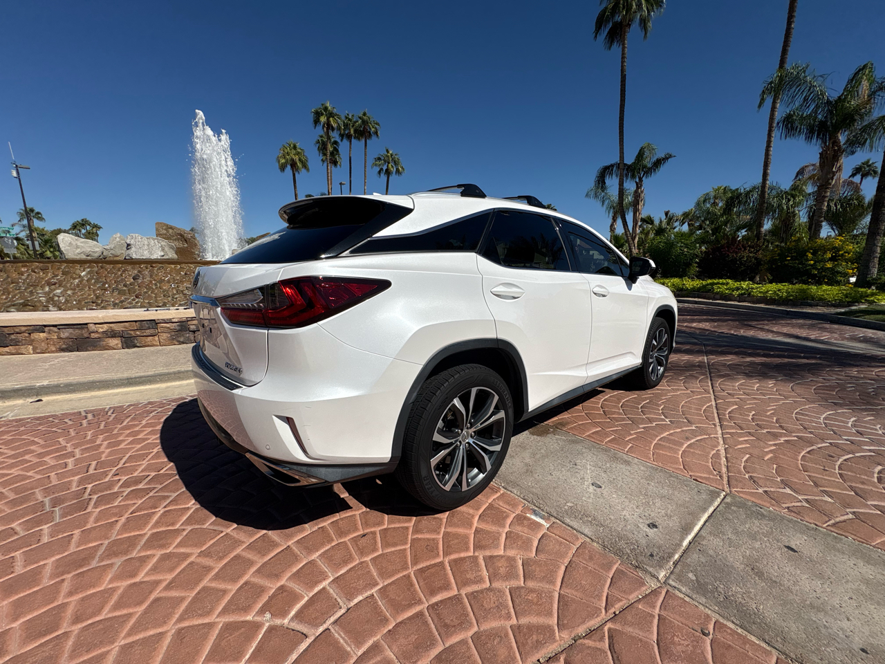 Lexus RX 350 FWD 2016 Lexus RX 350 FWD 2016