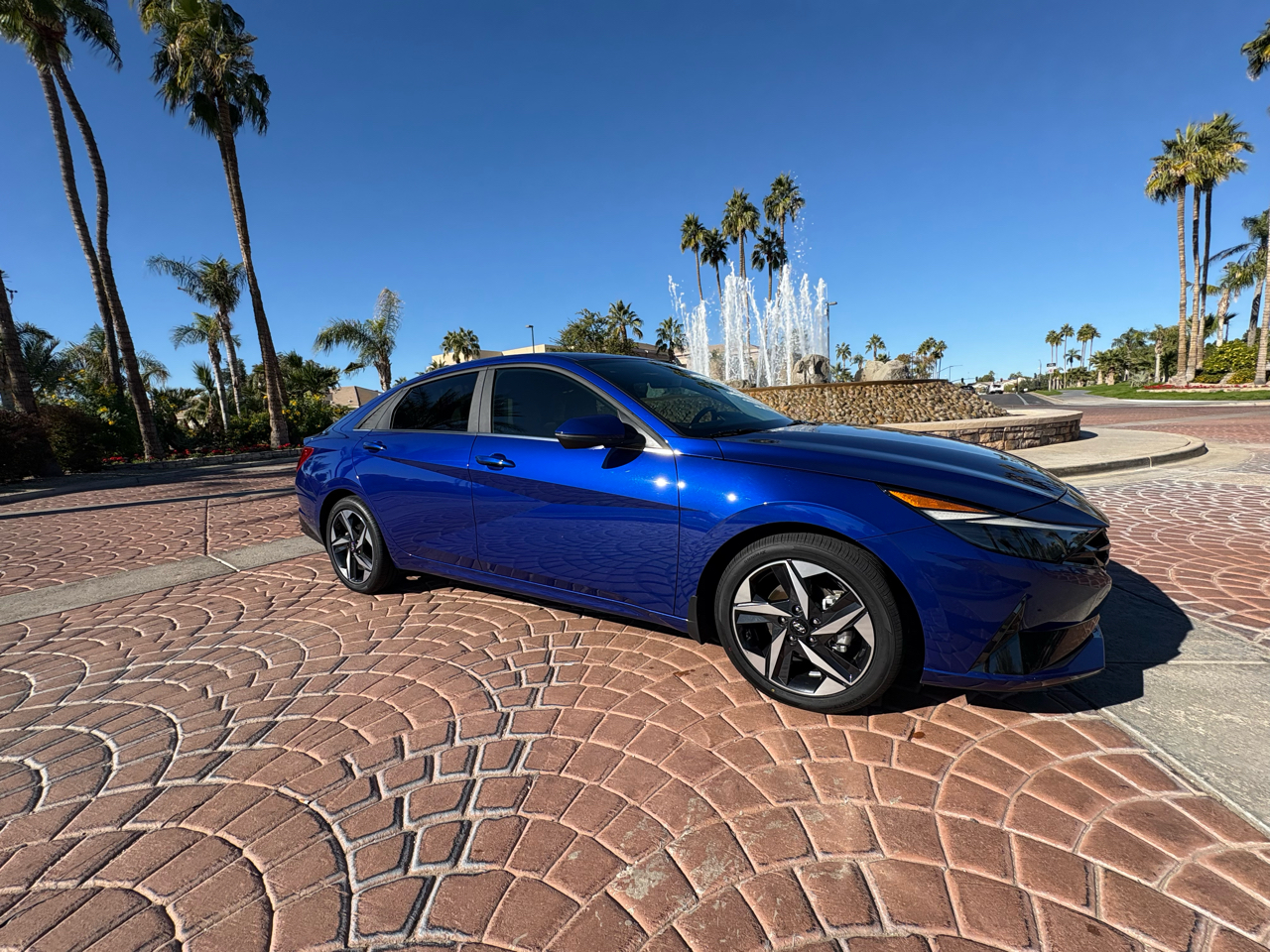 Hyundai Elantra Limited Hybrid 2023