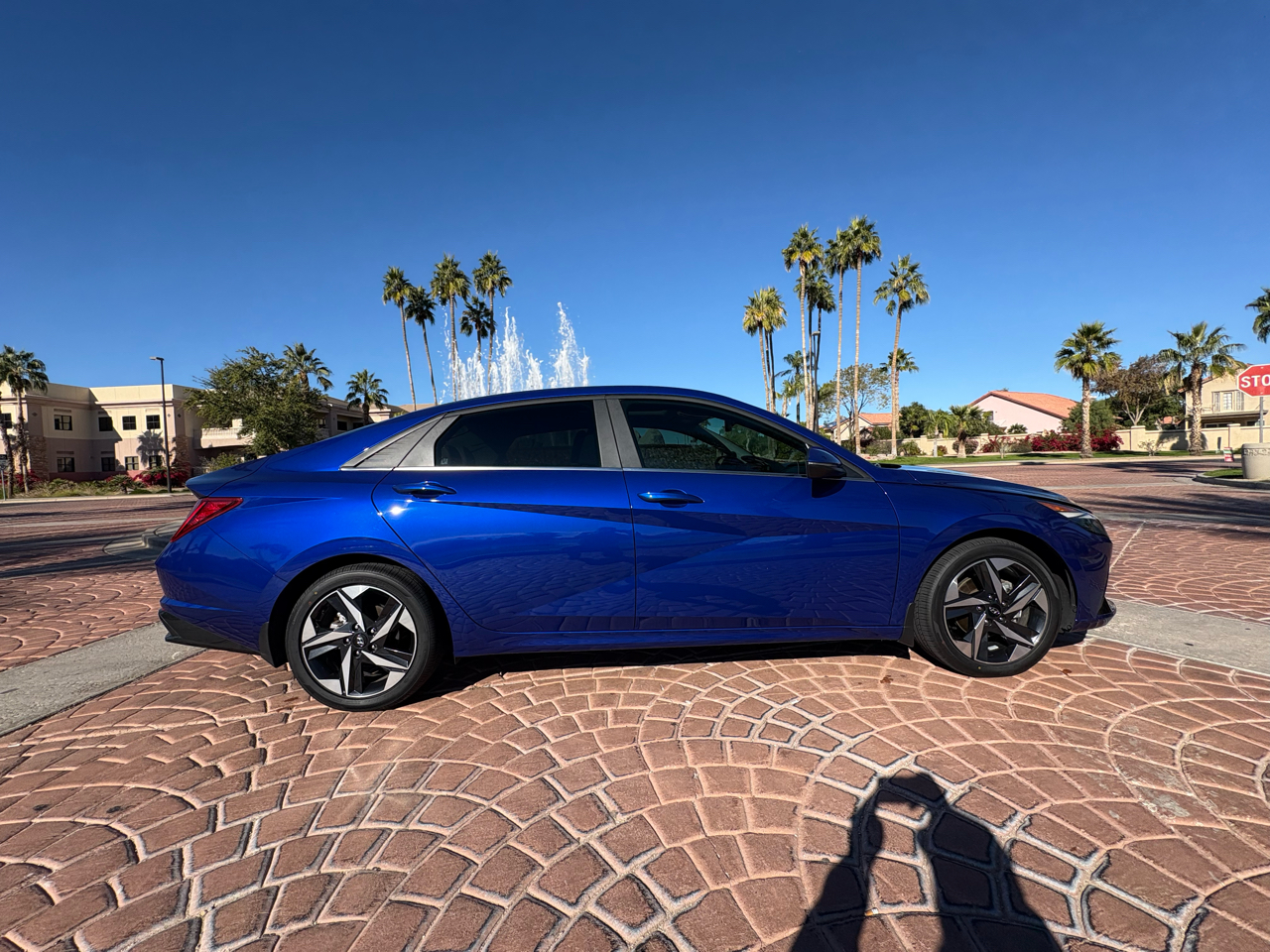 Hyundai Elantra Limited Hybrid 2023