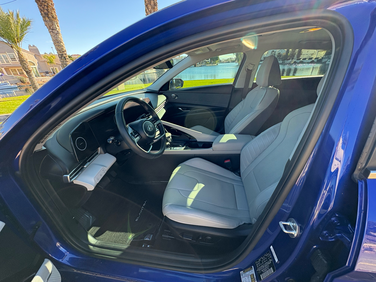 Hyundai Elantra Limited Hybrid 2023