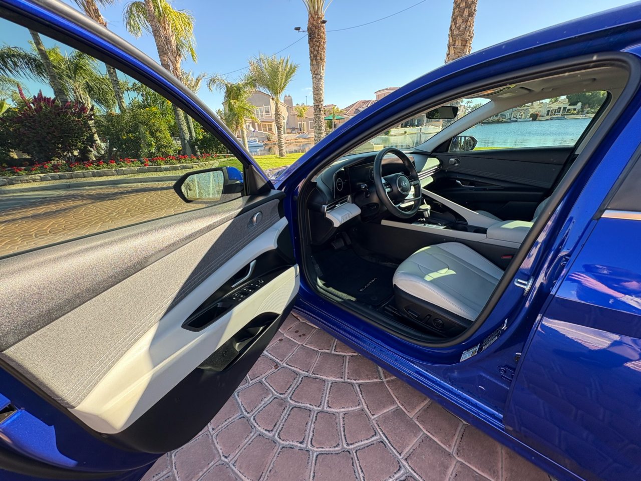 Hyundai Elantra Limited Hybrid 2023