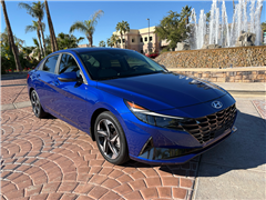 2023 Hyundai Elantra 