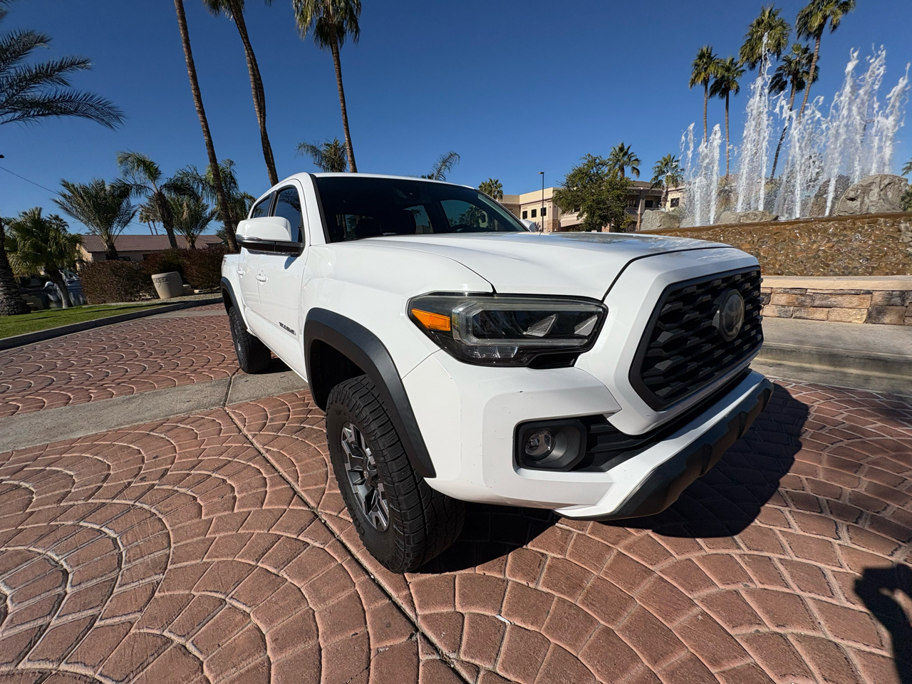 Toyota Tacoma SR5 Double Cab Long Bed V6 6AT 2WD 2020