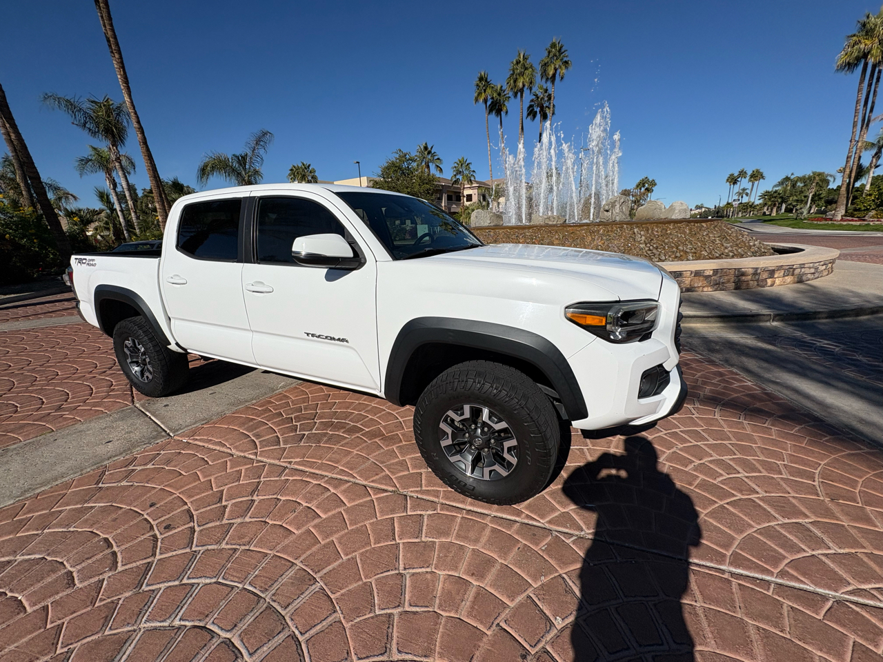 Toyota Tacoma SR5 Double Cab Long Bed V6 6AT 2WD 2020