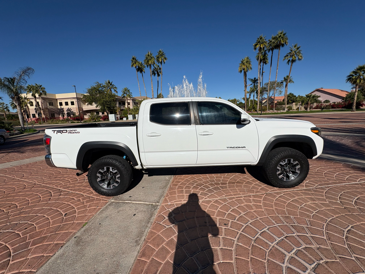 Toyota Tacoma SR5 Double Cab Long Bed V6 6AT 2WD 2020