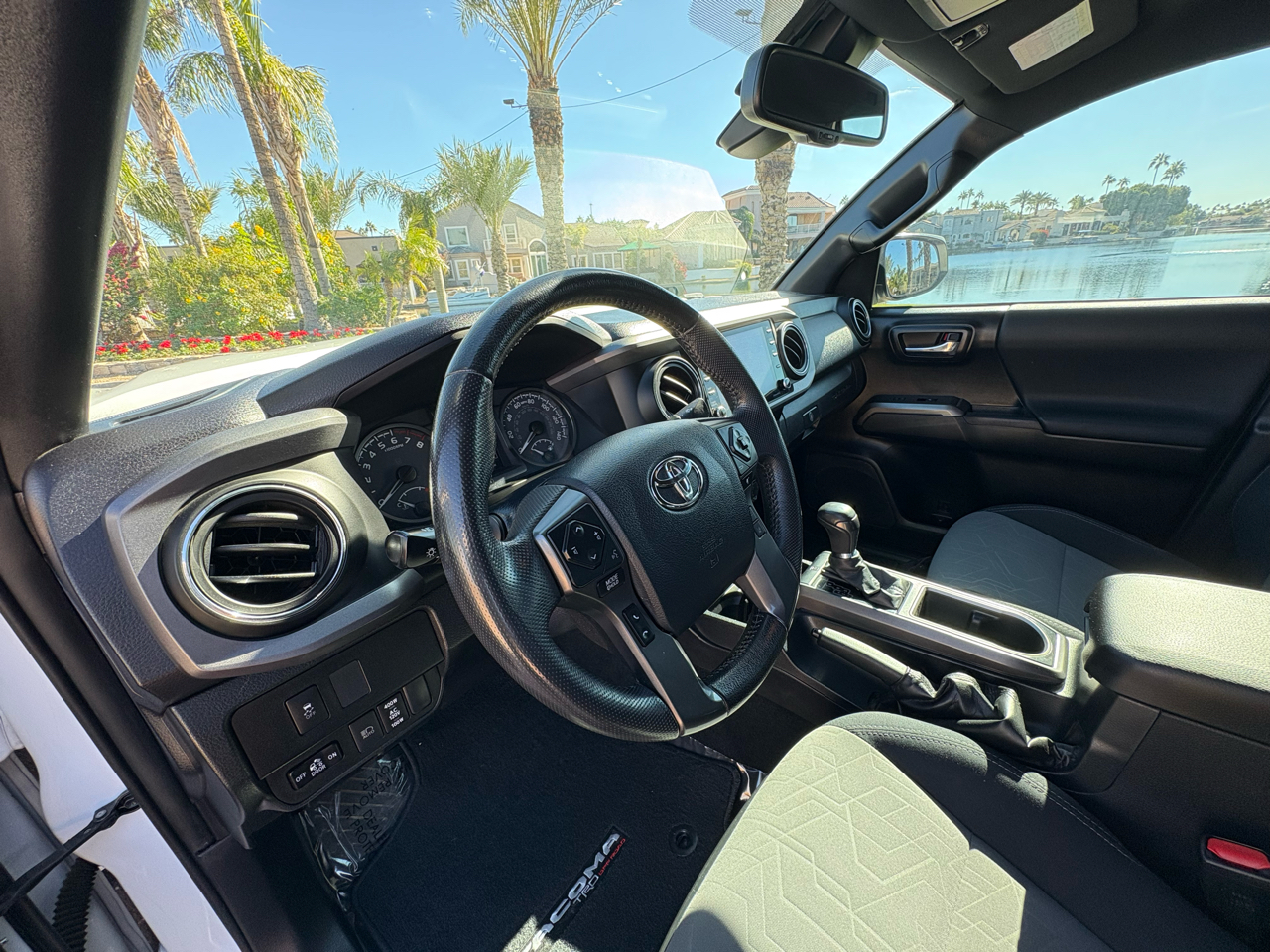 Toyota Tacoma SR5 Double Cab Long Bed V6 6AT 2WD 2020