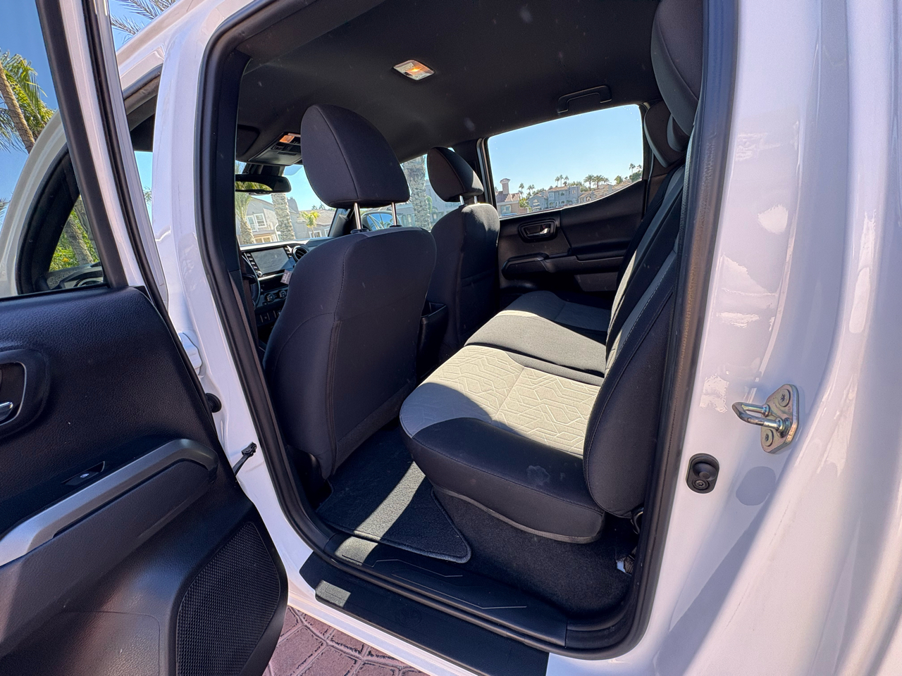 Toyota Tacoma SR5 Double Cab Long Bed V6 6AT 2WD 2020