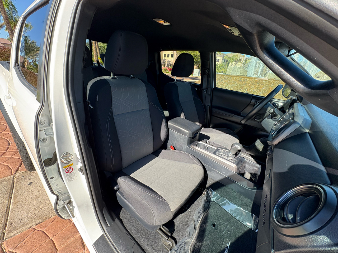 Toyota Tacoma SR5 Double Cab Long Bed V6 6AT 2WD 2020