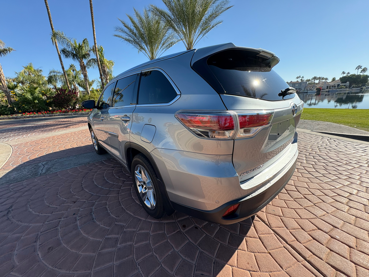 Toyota Highlander Limited AWD V6 2015