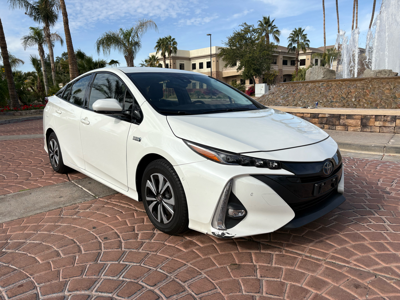 2019 Toyota Prius Prime Advanced 4D Hatchback
