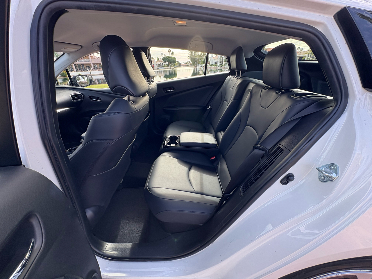 Toyota Prius Prime Advanced 4D Hatchback 2019
