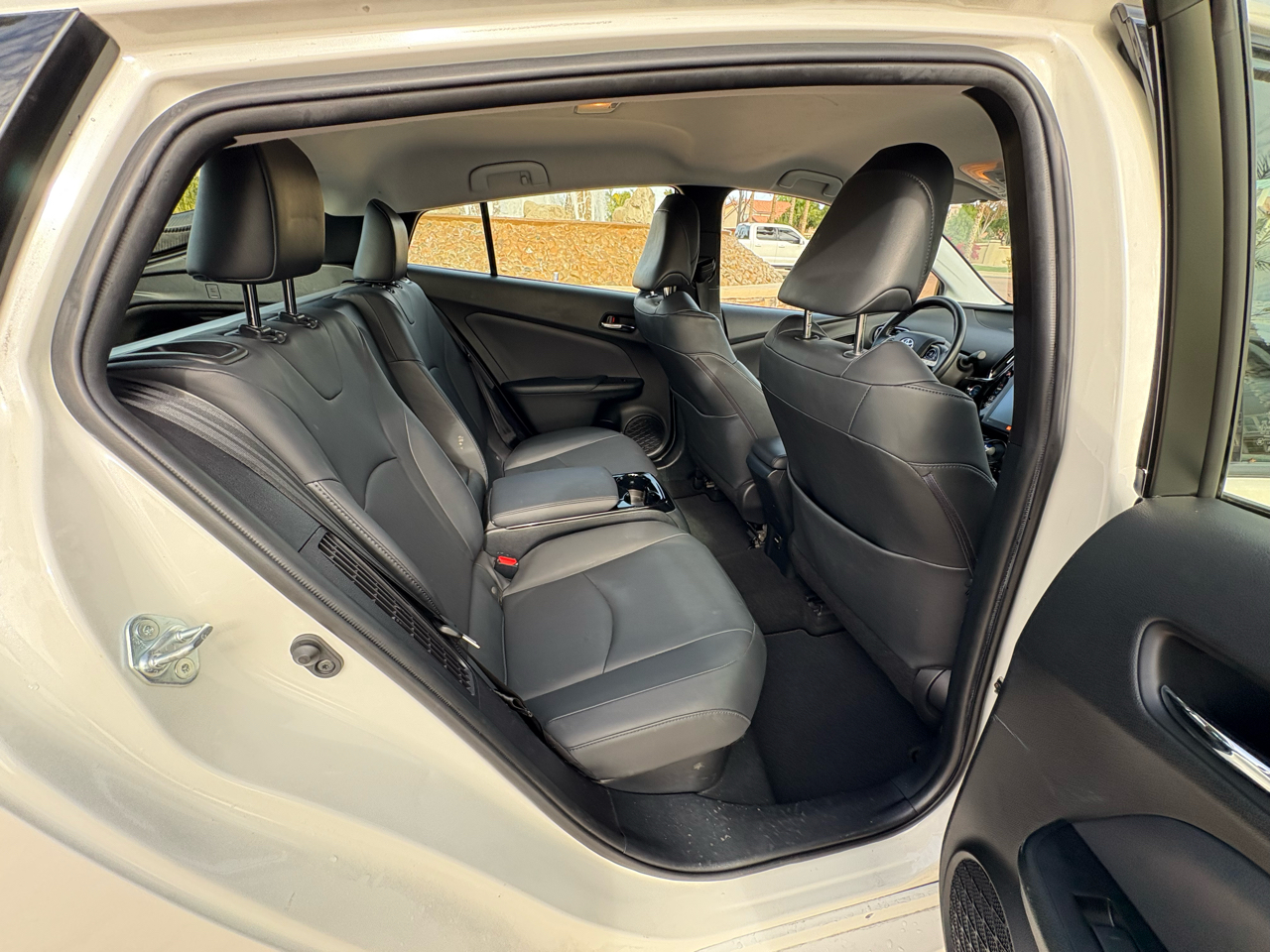 Toyota Prius Prime Advanced 4D Hatchback 2019