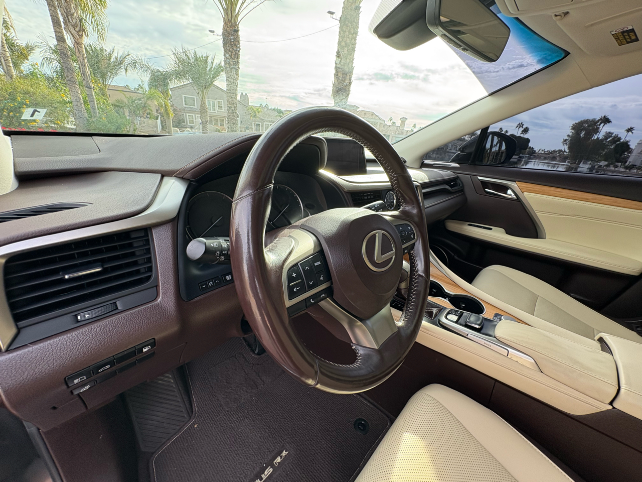 Lexus RX 450hL Luxury 4D SUV AWD 2019