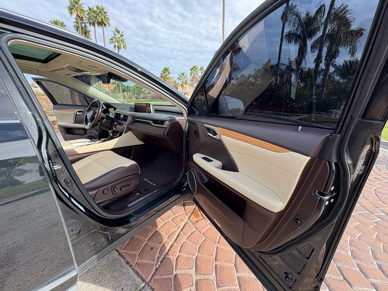 Lexus RX 450hL Luxury 4D SUV AWD 2019