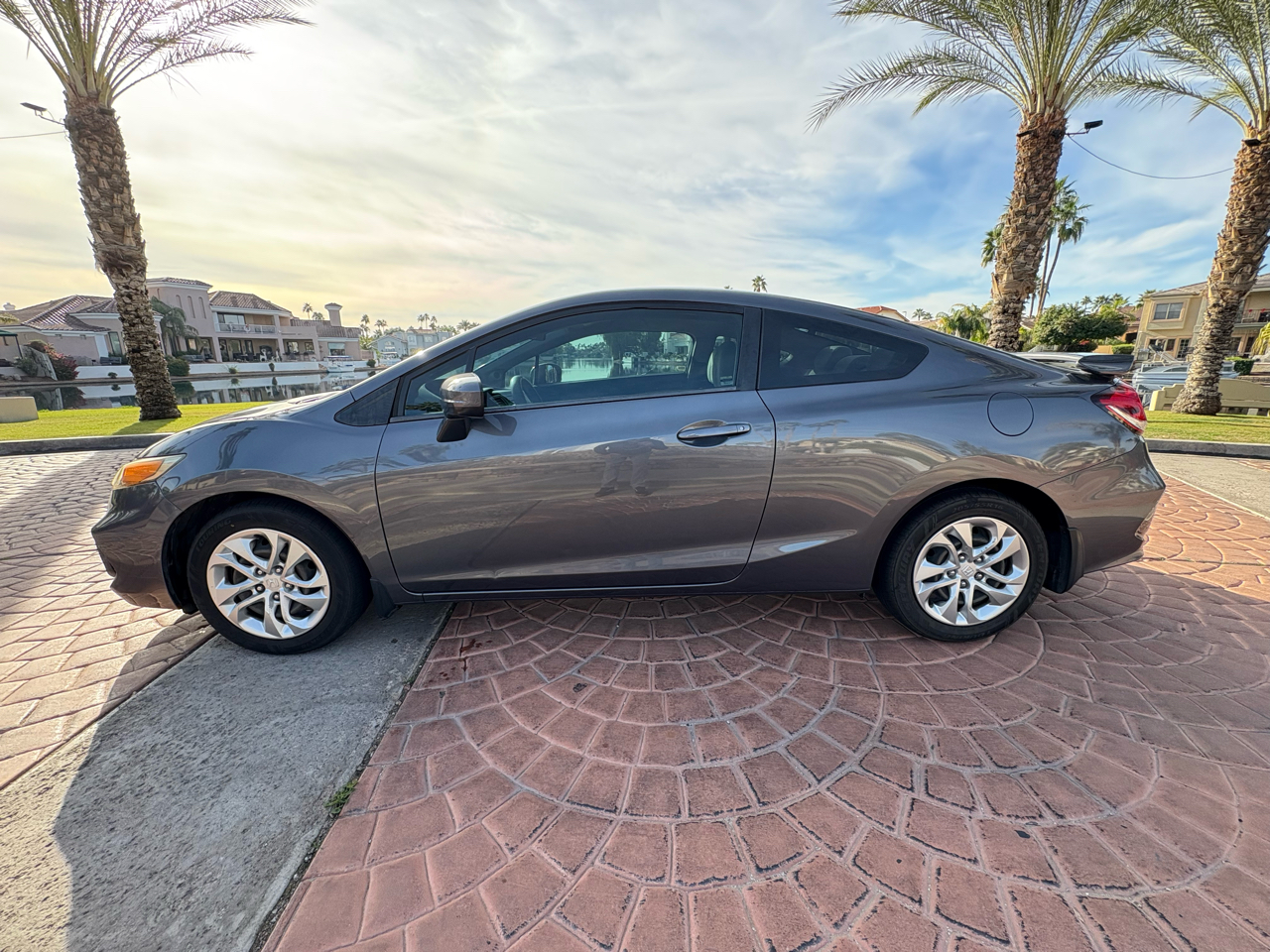 Honda Civic 2dr Cpe LX Auto 2015