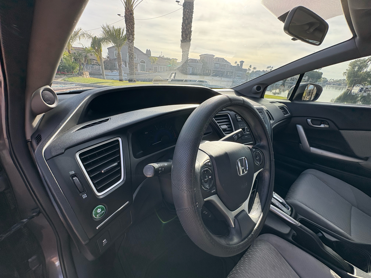 Honda Civic 2dr Cpe LX Auto 2015