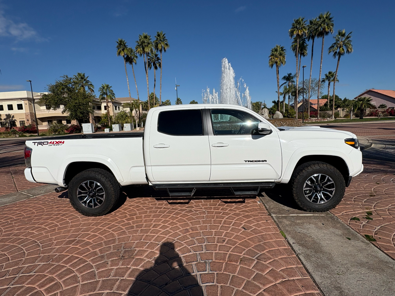 Toyota Tacoma TRD Sport Double Cab 6' Bed V6 4x4 AT (Natl) 2022