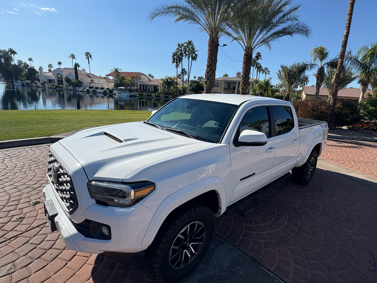 Toyota Tacoma TRD Sport Double Cab 6' Bed V6 4x4 AT (Natl) 2022