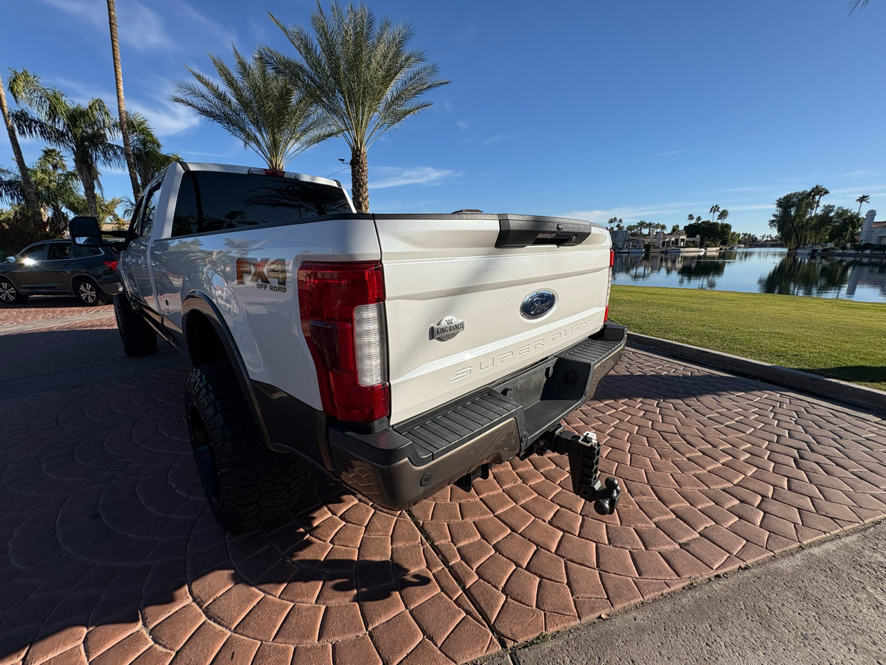 Ford F-350 SD King Ranch Crew Cab 4WD 2017