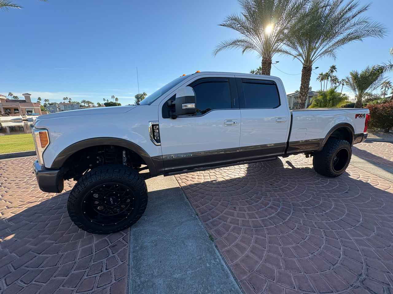 Ford F-350 SD King Ranch Crew Cab 4WD 2017