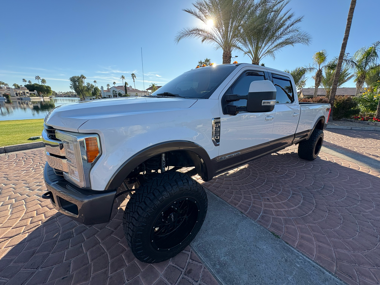 Ford F-350 SD King Ranch Crew Cab 4WD 2017