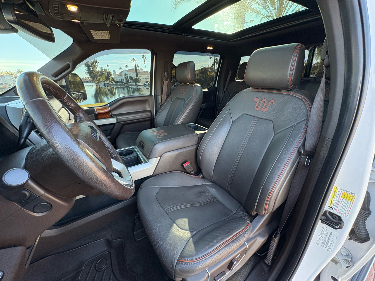 Ford F-350 SD King Ranch Crew Cab 4WD 2017