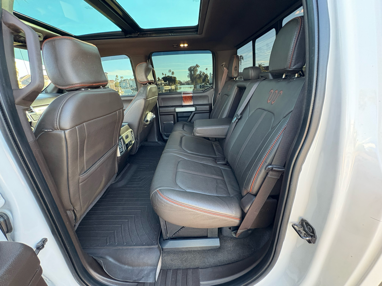 Ford F-350 SD King Ranch Crew Cab 4WD 2017