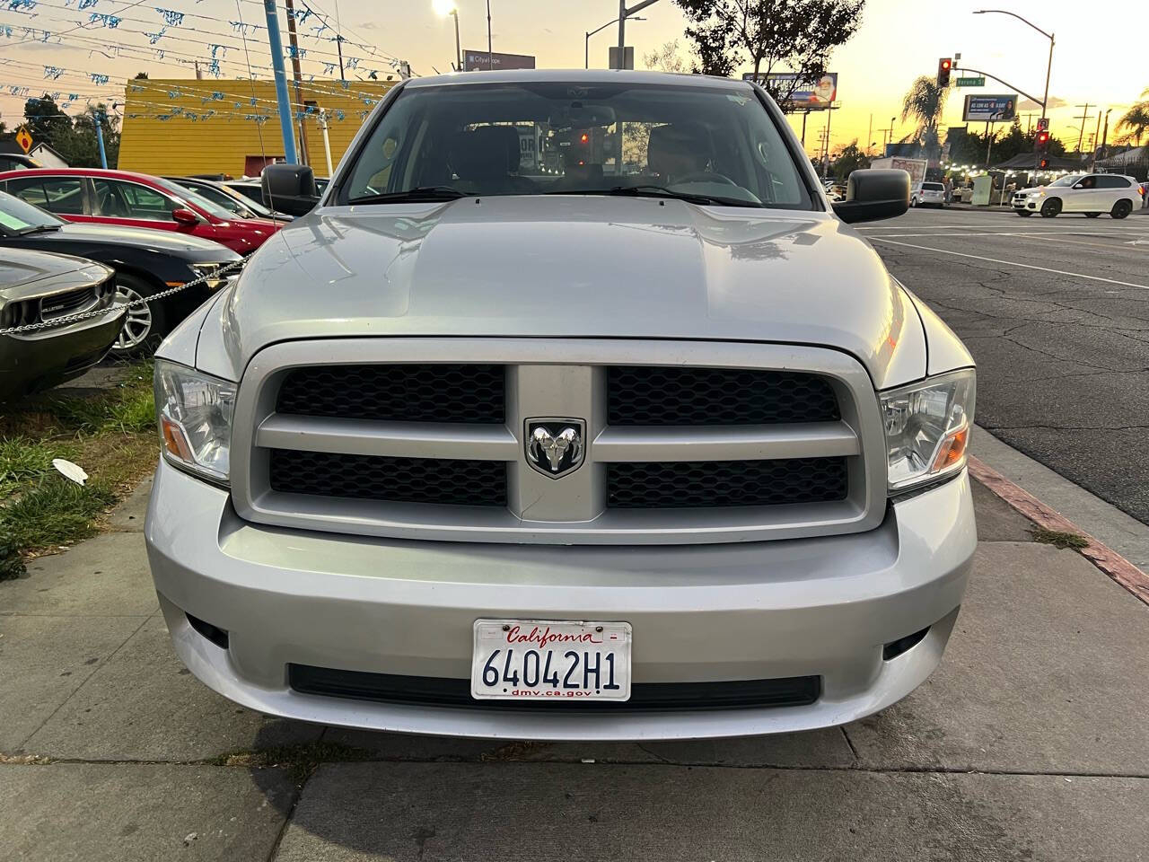 RAM 1500 Tradesman Crew Cab SWB 2WD 2013
