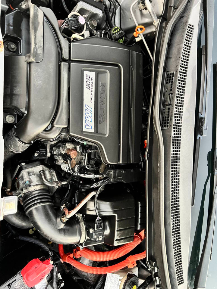 Honda Civic Hybrid CVT AT-PZEV 2013