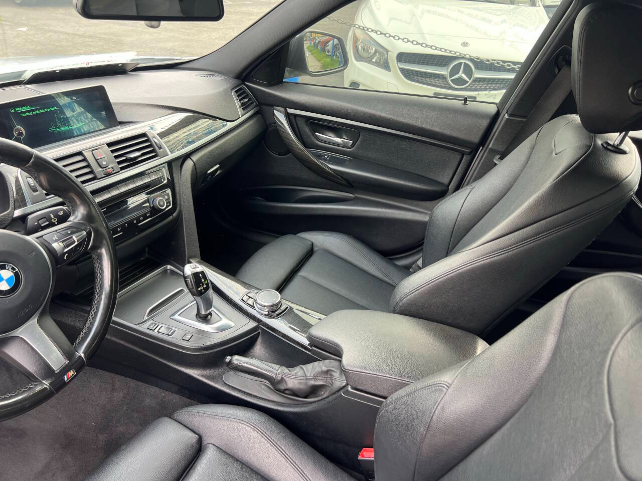 BMW 3-Series 320i xDrive Sedan 2016