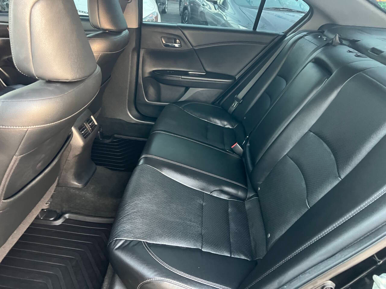 Honda Accord EX-L V6 Sedan AT 2015