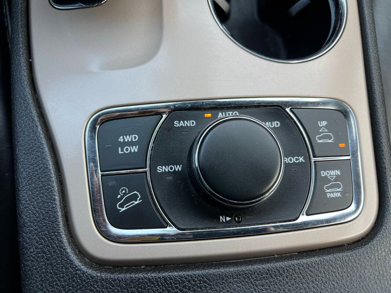 Jeep Grand Cherokee Overland 4WD 2015