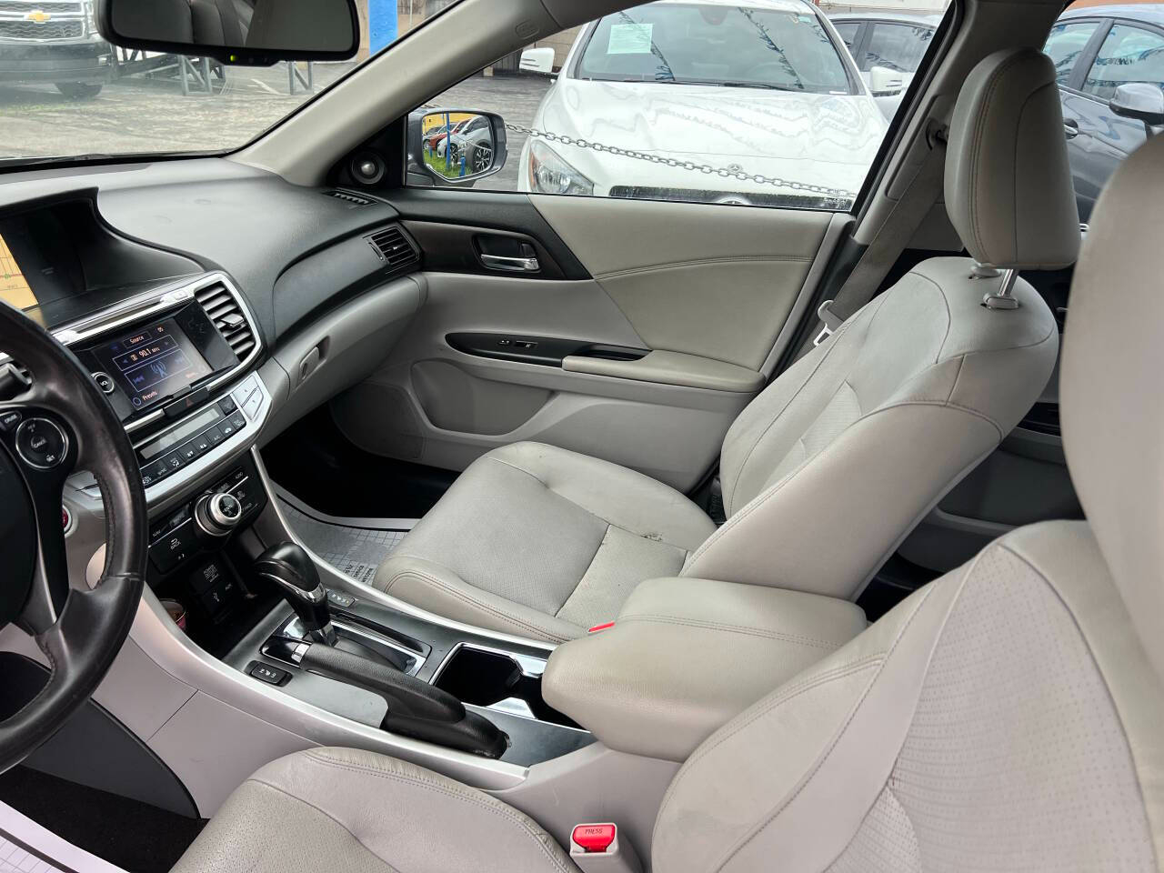 Honda Accord EX-L Sedan CVT 2013