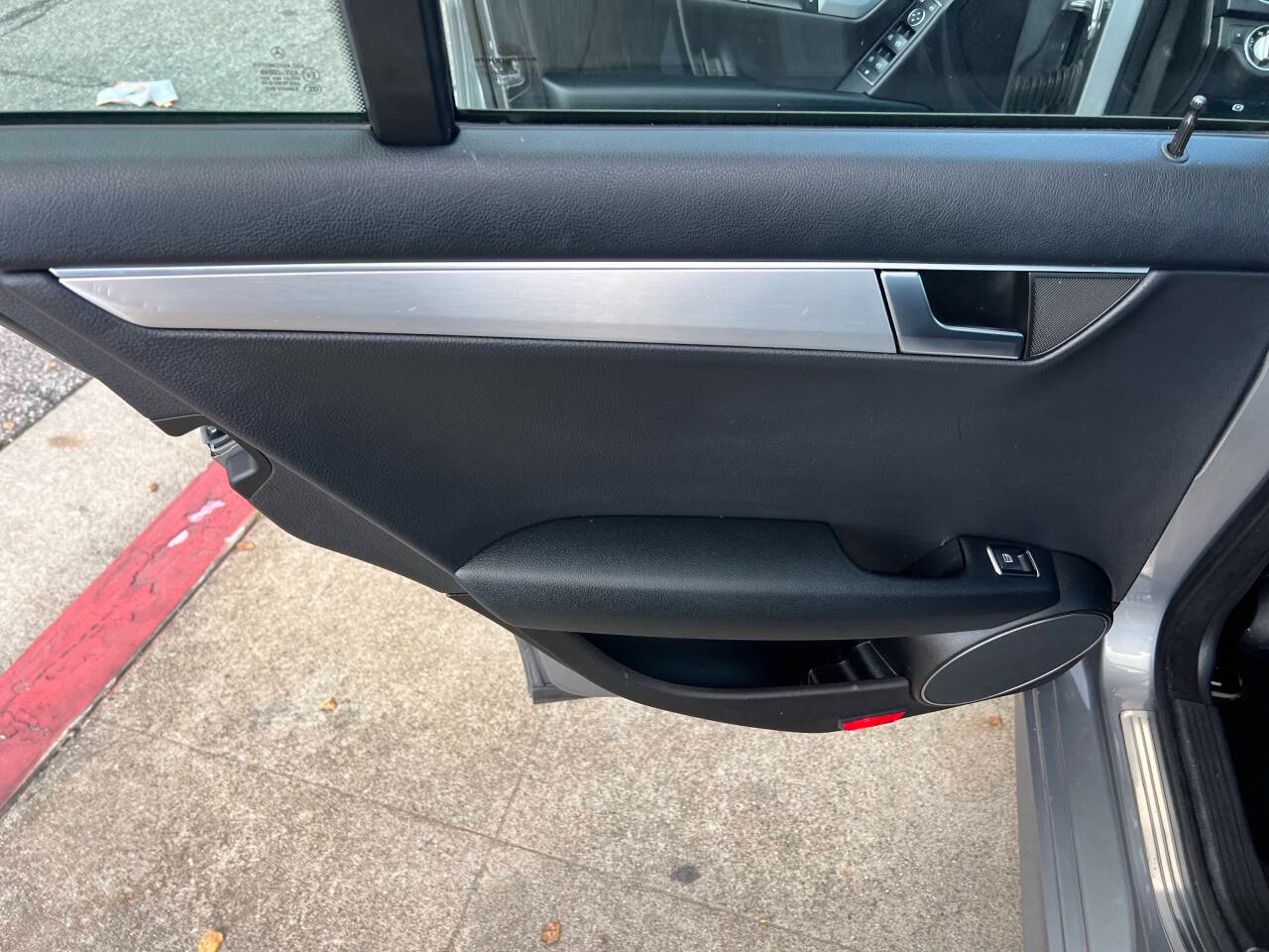 Mercedes-Benz C-Class C300 4MATIC Luxury Sedan 2012