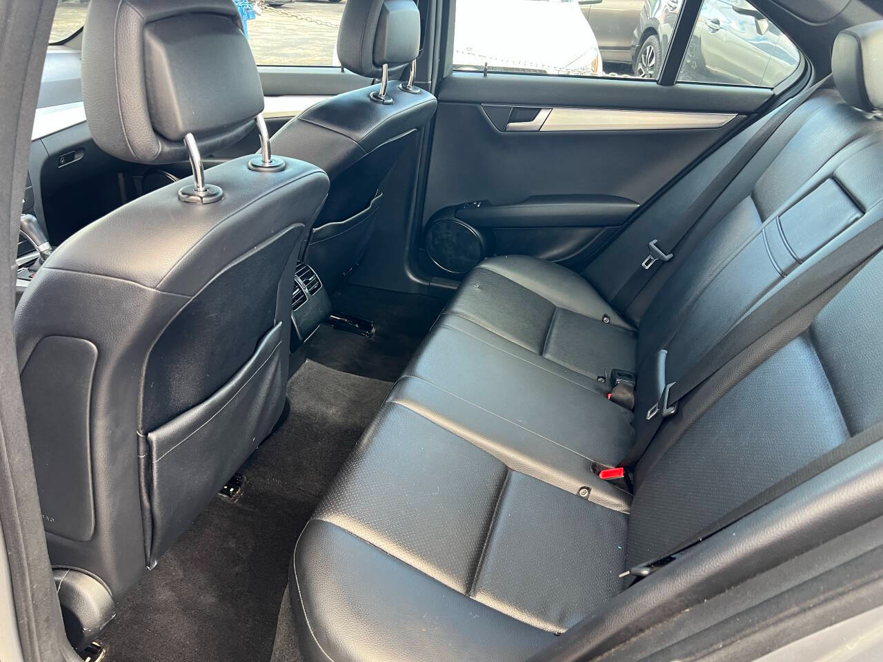 Mercedes-Benz C-Class C300 4MATIC Luxury Sedan 2012