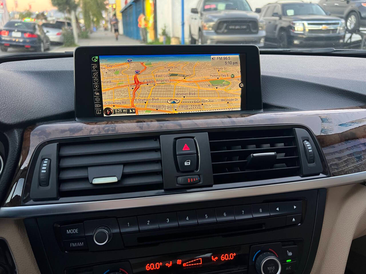 BMW 3-Series 320i Sedan 2014