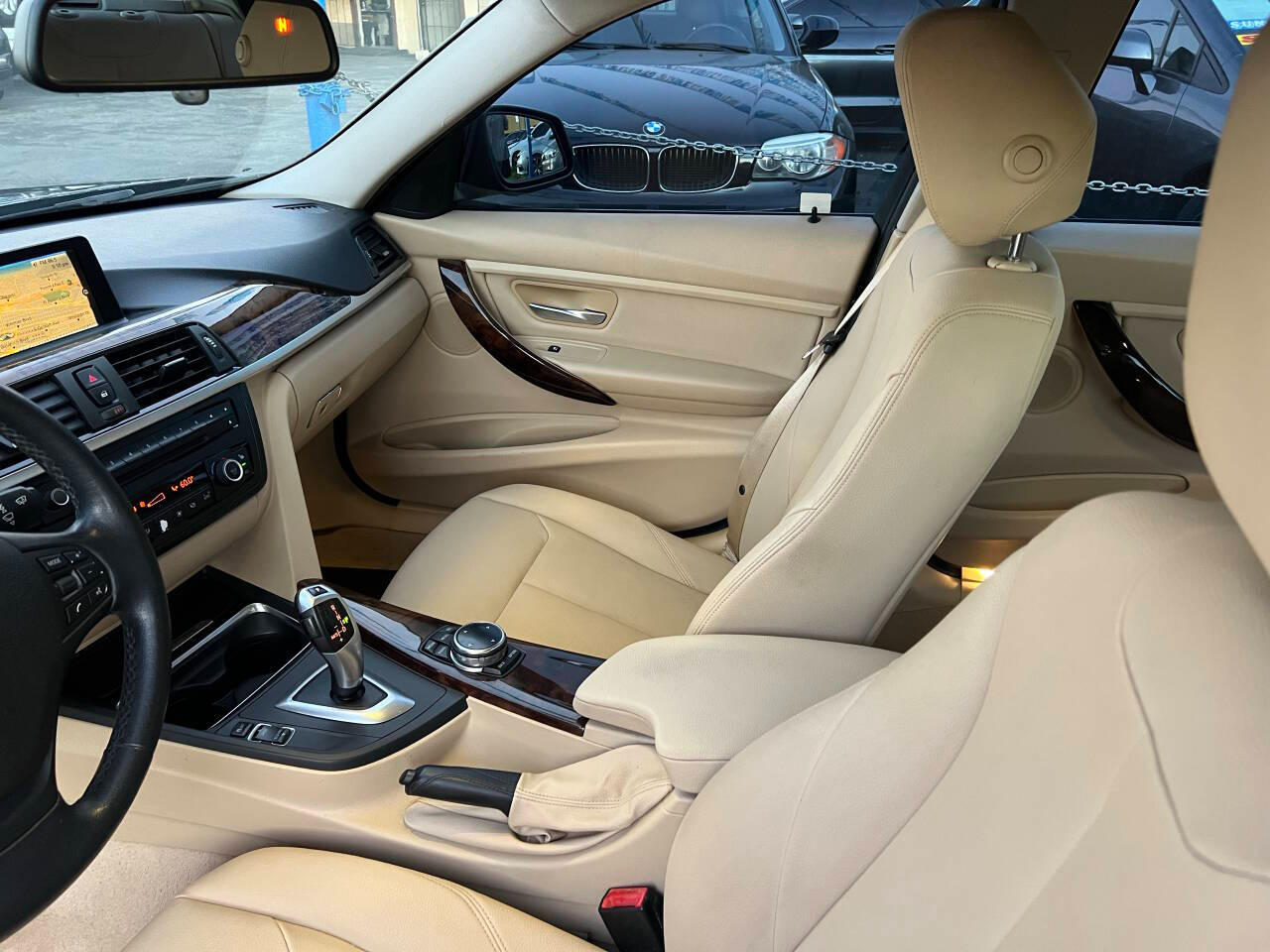 BMW 3-Series 320i Sedan 2014