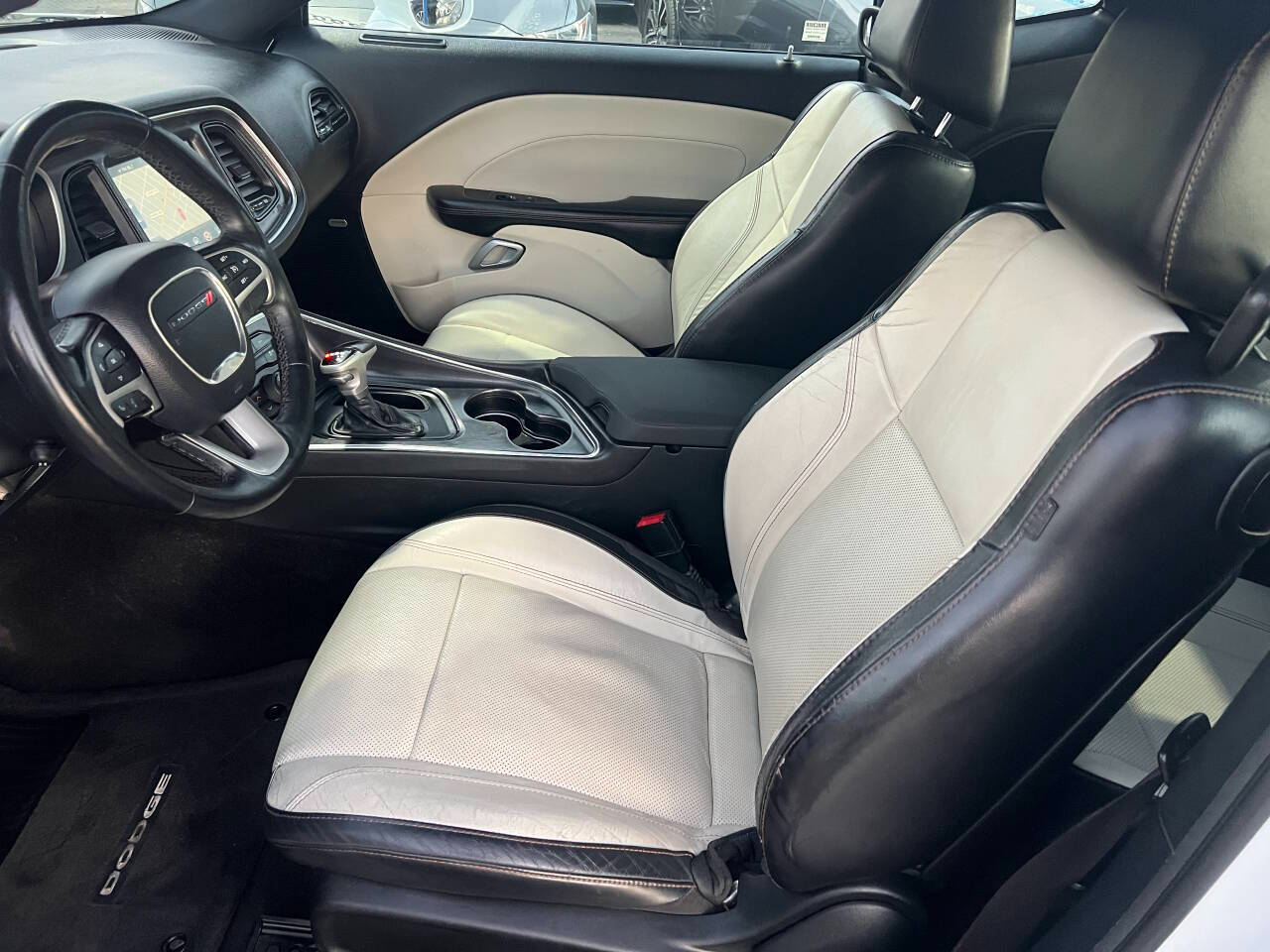 Dodge Challenger SXT Plus 2015