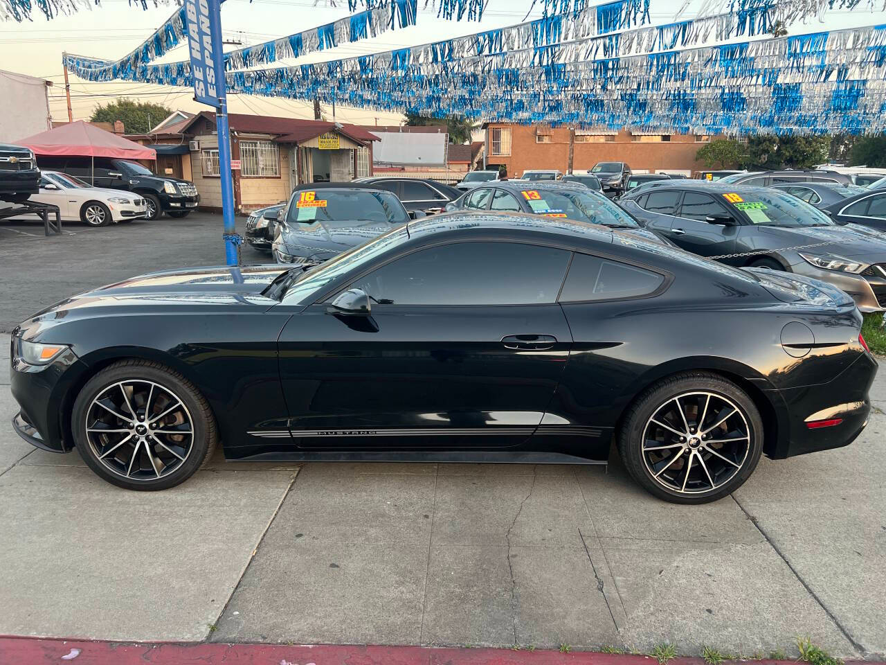 Ford Mustang EcoBoost Coupe 2015