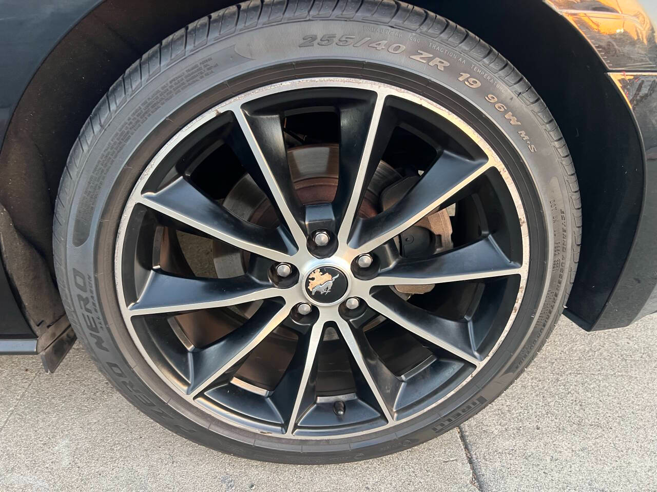 Ford Mustang EcoBoost Coupe 2015