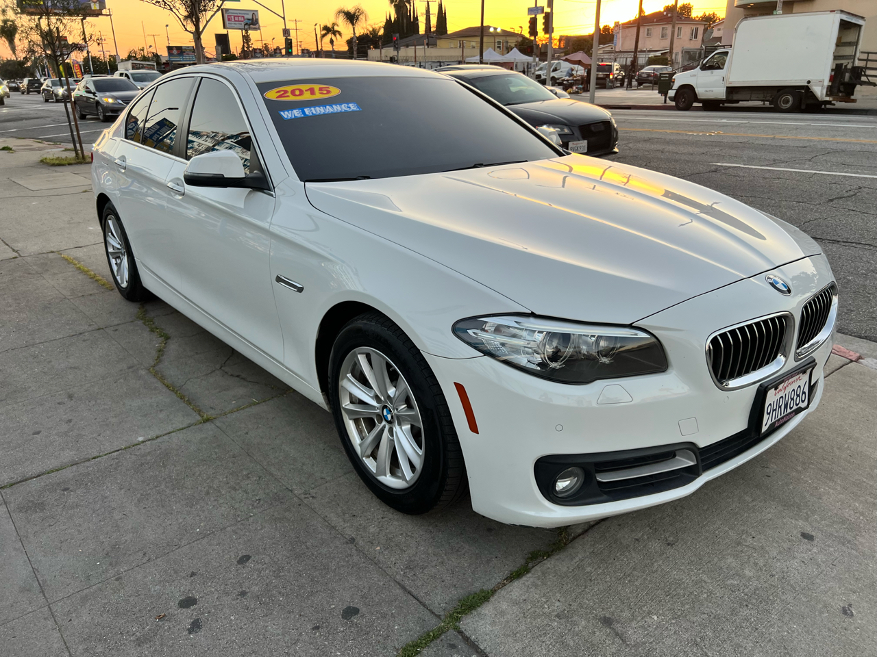 BMW 5-Series 528i 2015