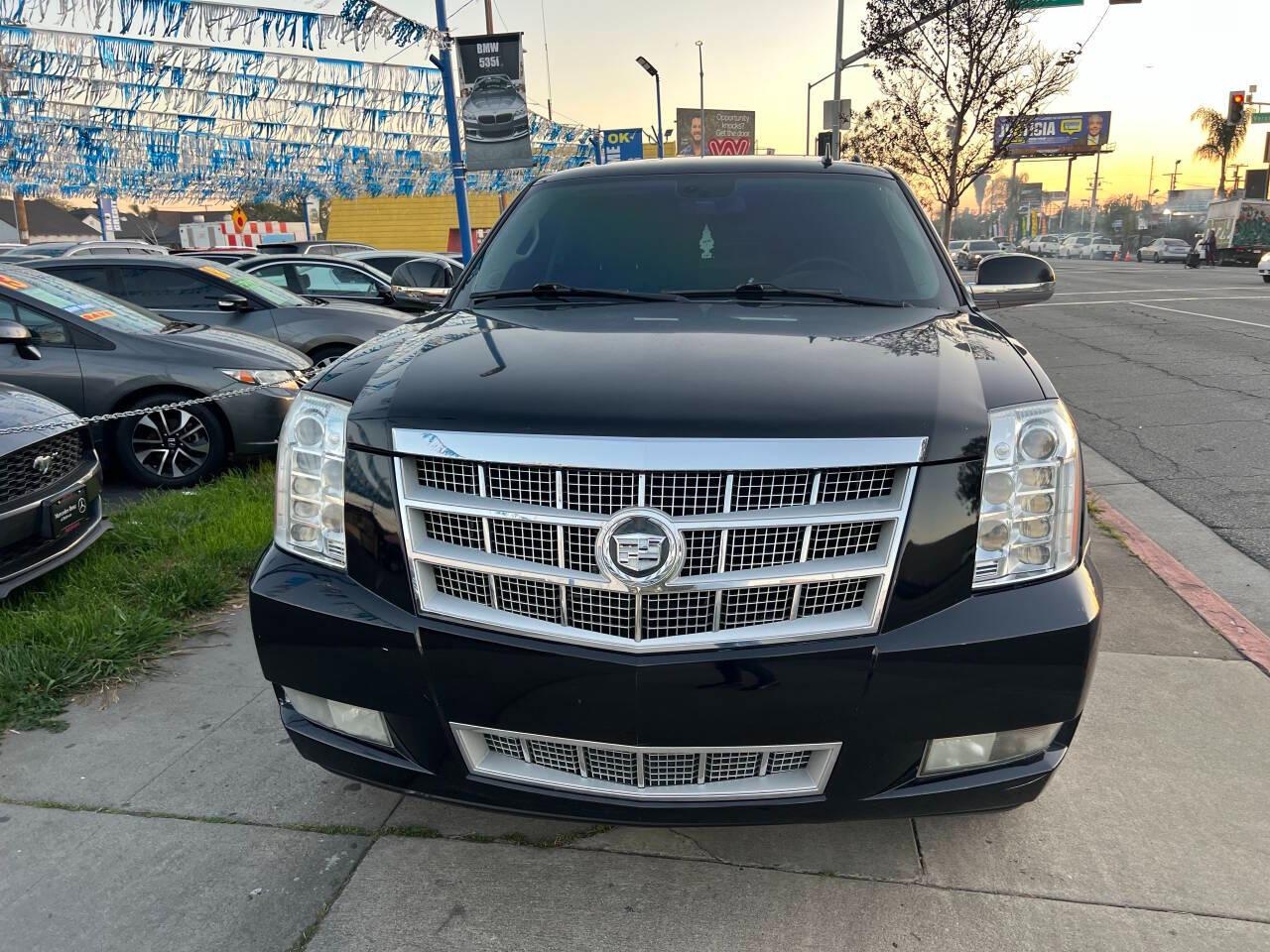 Cadillac Escalade ESV Platinum Edition 2009