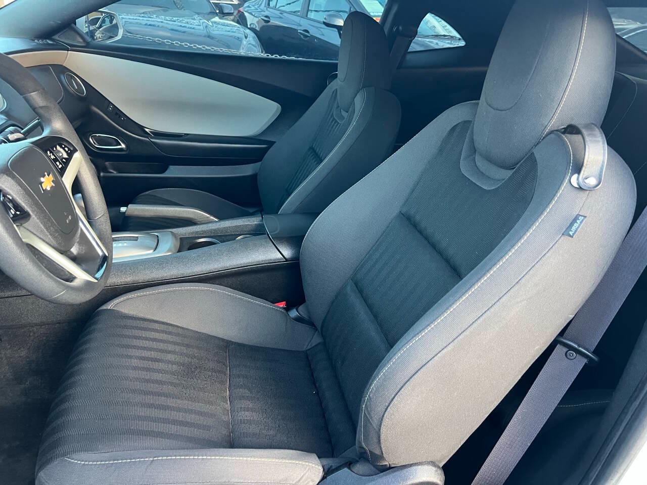 Chevrolet Camaro 2LS Coupe 2014