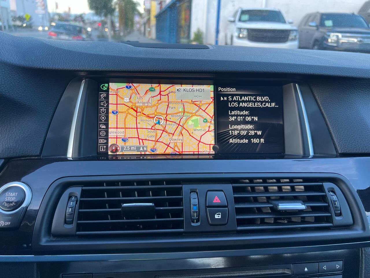 BMW 5-Series 528i 2016